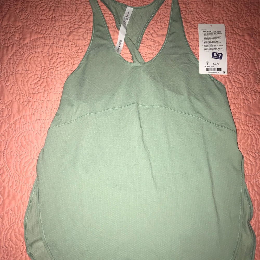 NWT Lululemon twist and train tank